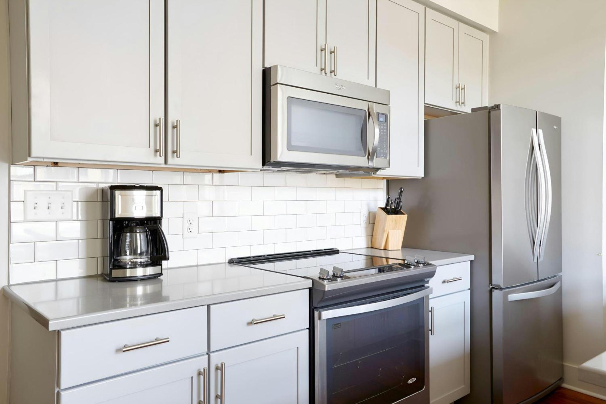 Sonder By Marriott Bonvoy The Broughton Historic District Aparthotel 4*